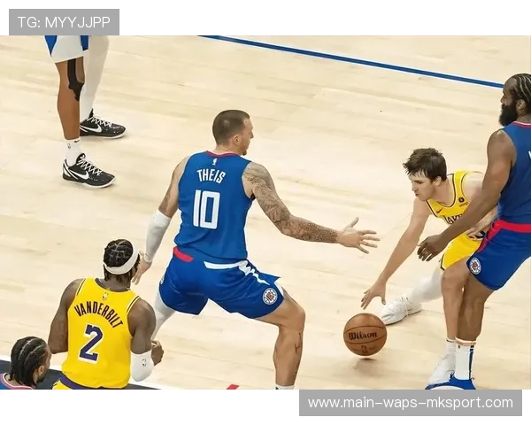 拉塞尔疯追三秒差